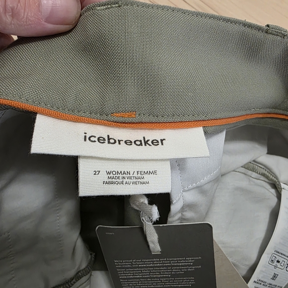 Icebreaker Olive Flat Front Womens Shorts - Picture 6 of 7